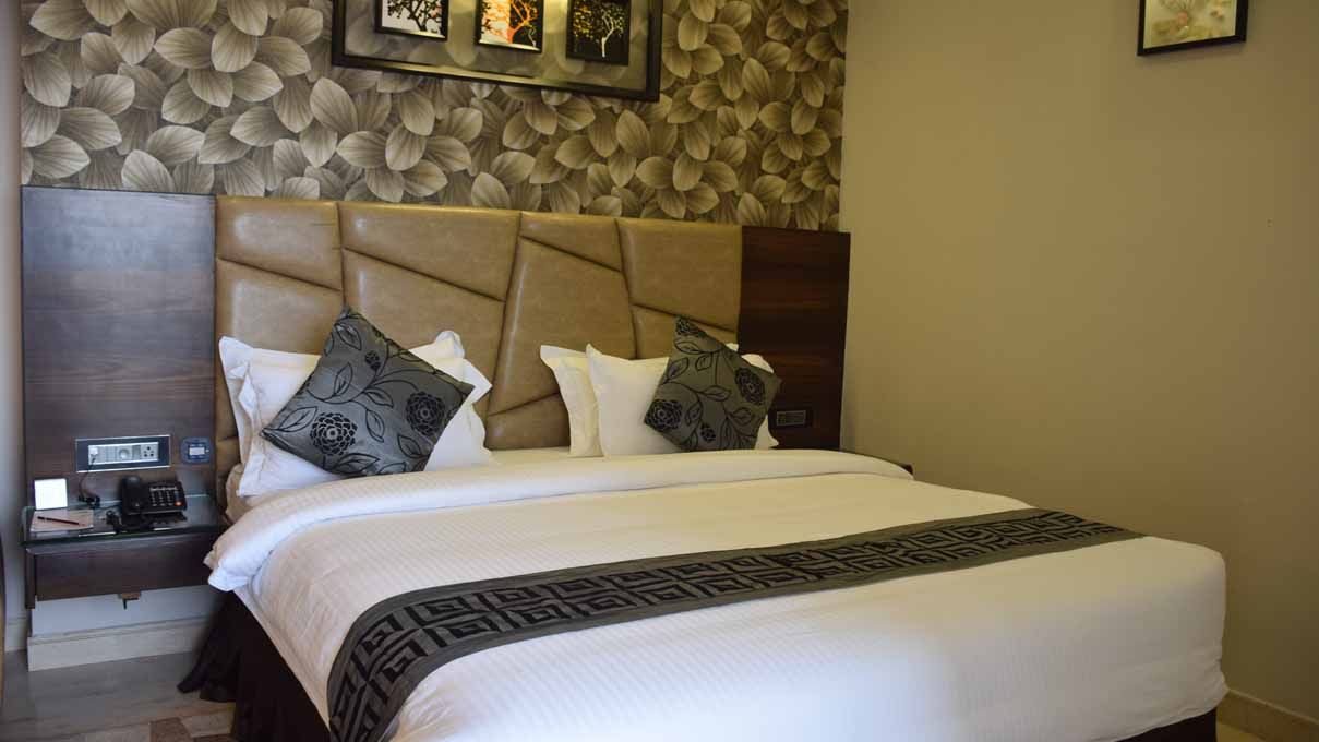 Hotel in Sea Beach Puri - Premium Room